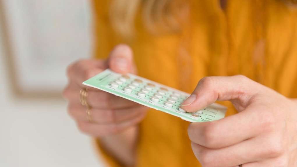 5 Benefits Of Hormonal Birth Control, Because There Are ...